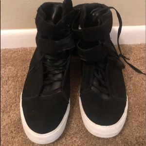 Supra K Black with suede on top, High top shoes